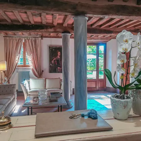 Hotel Relais Corte Rodeschi 4*