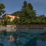 Relais Corte Rodeschi Камайоре