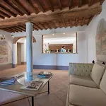 Relais Corte Rodeschi 4* Камайоре