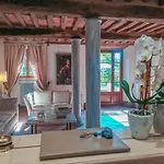 Отель Relais Corte Rodeschi 4*