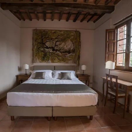 Relais Corte Rodeschi 4* 卡麦奥雷